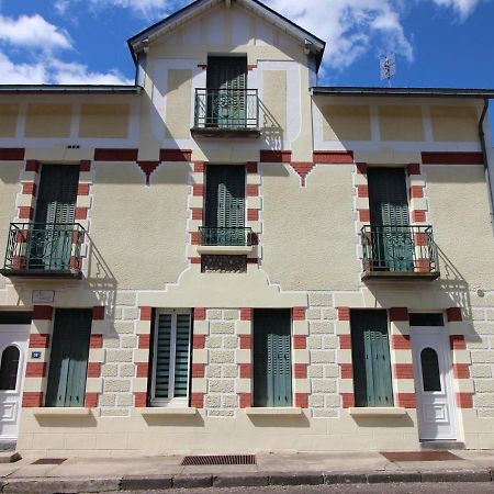Appartement T3 Avec Terrasse, Proche Centre Et Thermes De La Bourboule - Fr-1-608-236 מראה חיצוני תמונה